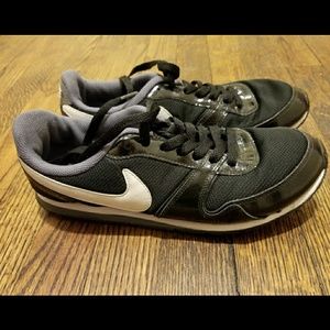 Nice Eclipse II Black Patent Leather Tennis Shoes
